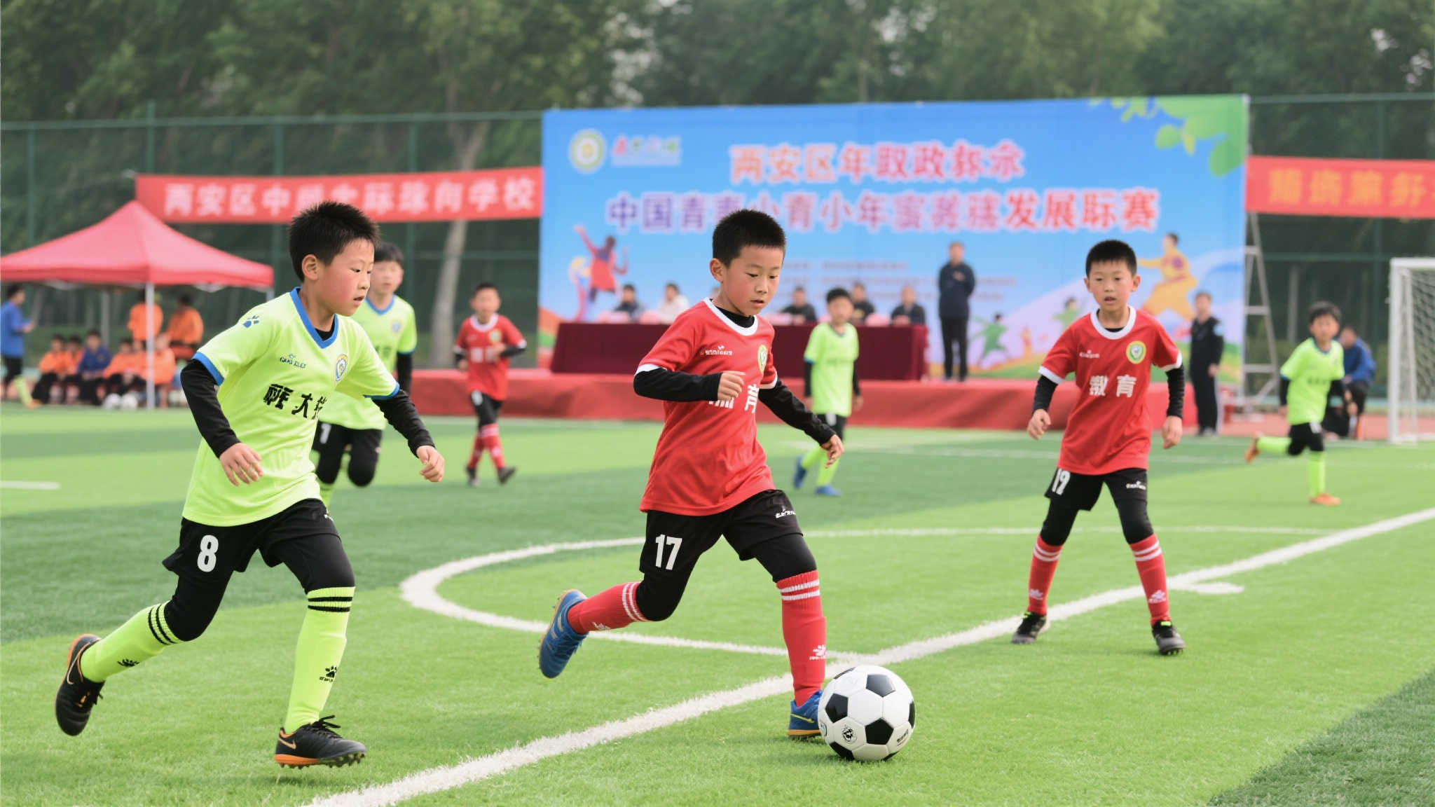 2025年未央区青少年足球盛事在西安拉开帷幕 2025年未央区青少年足球盛事在西安拉开帷幕